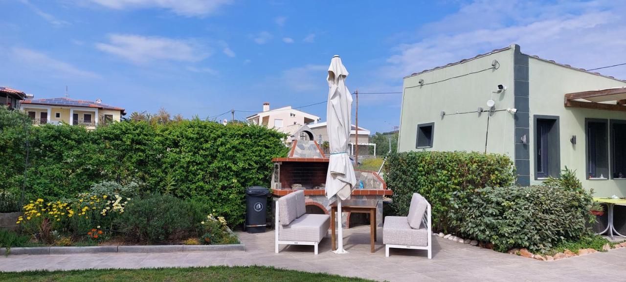 Paramithi Luxury Apartments Νικήτη Εξωτερικό φωτογραφία
